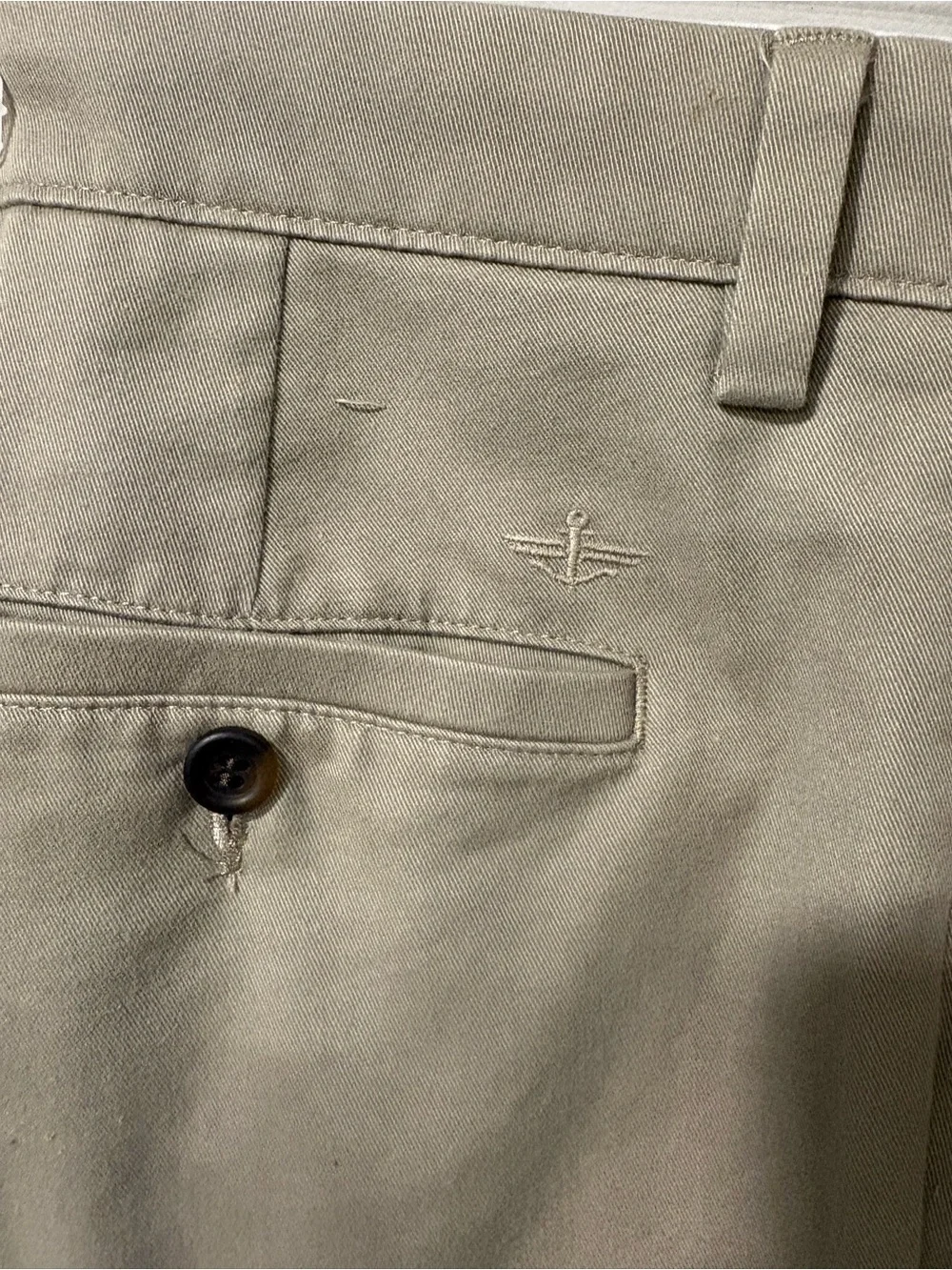 Dockers Men's Khaki Chino Pants soft cotton 38x32 - Light Tan